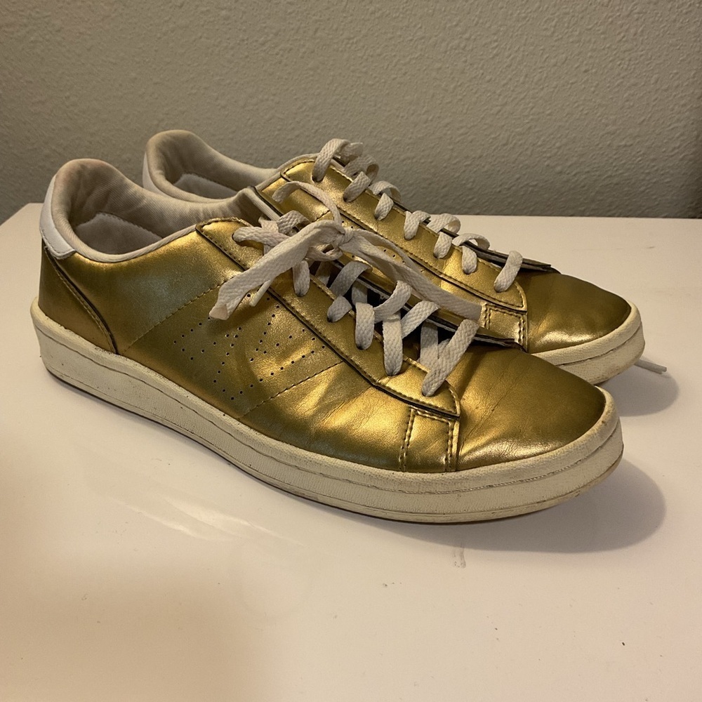 New balance 791 Gold Women's Sneakers 8.5